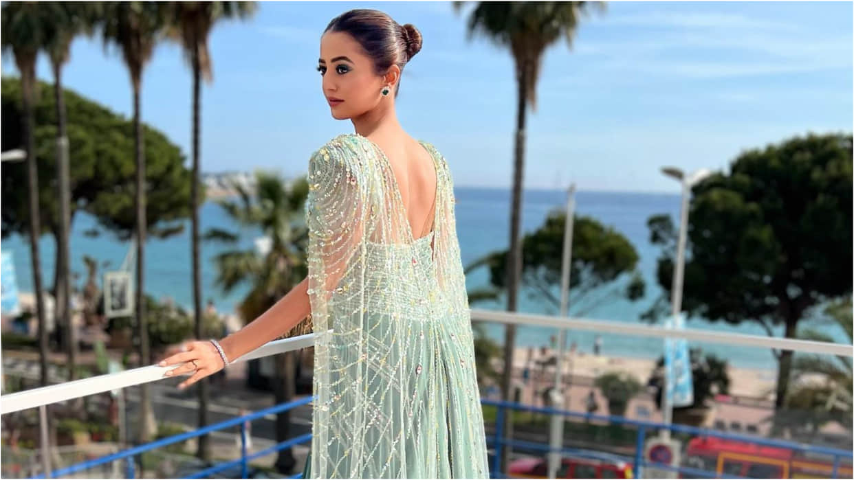 helly shah impress fashion expert red carpet debut in cannes film festival 2022 see pics