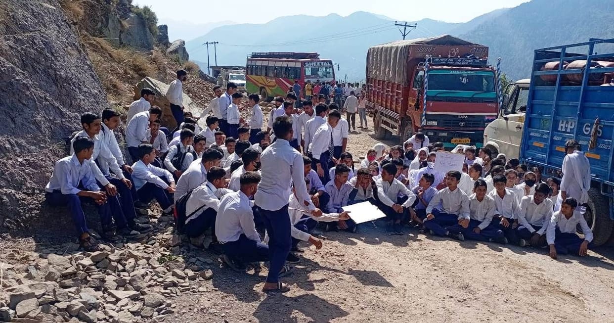 Students demonstrated by blocking the road for three hours