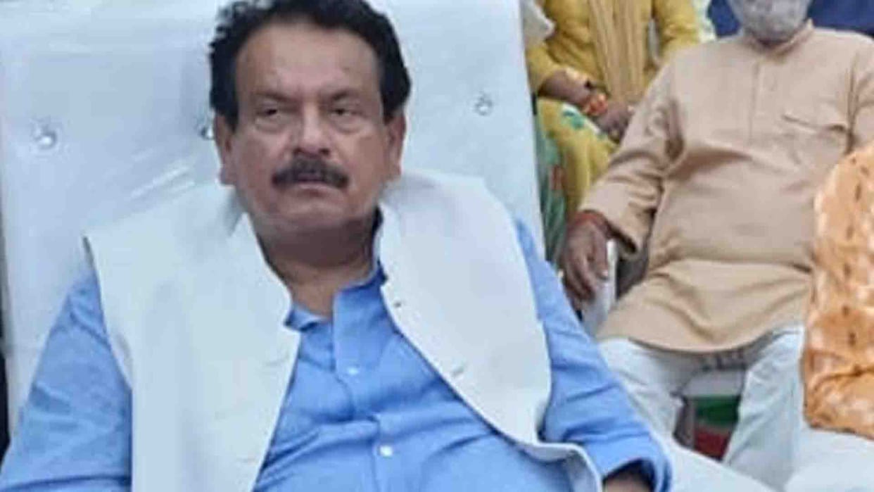 Minister SP Baghel gave statement against Akhilesh Yadav