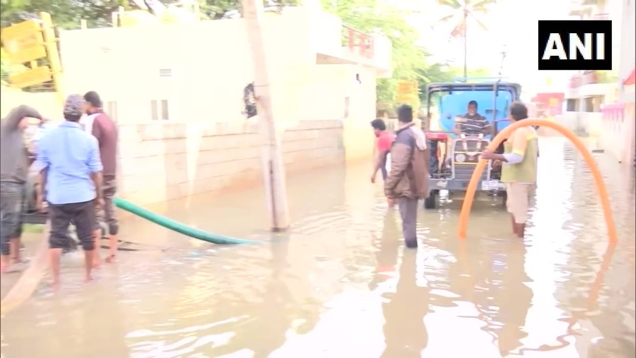 Karnataka rain All Updates, Many dead, 4 NDRF teams to be deployed, Basavaraj S Bommai visited several areas in Bengaluru
