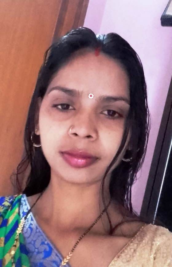 lady body found hanging