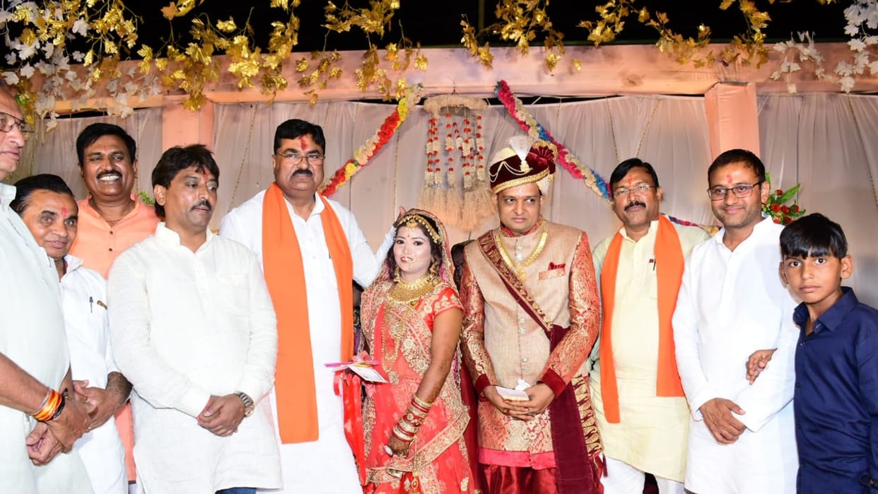 Khargone Riot: On the marriage of Lakshmi, Shivraj said, keep taking blessings of your maternal uncle, may you get a happy world, also announced this