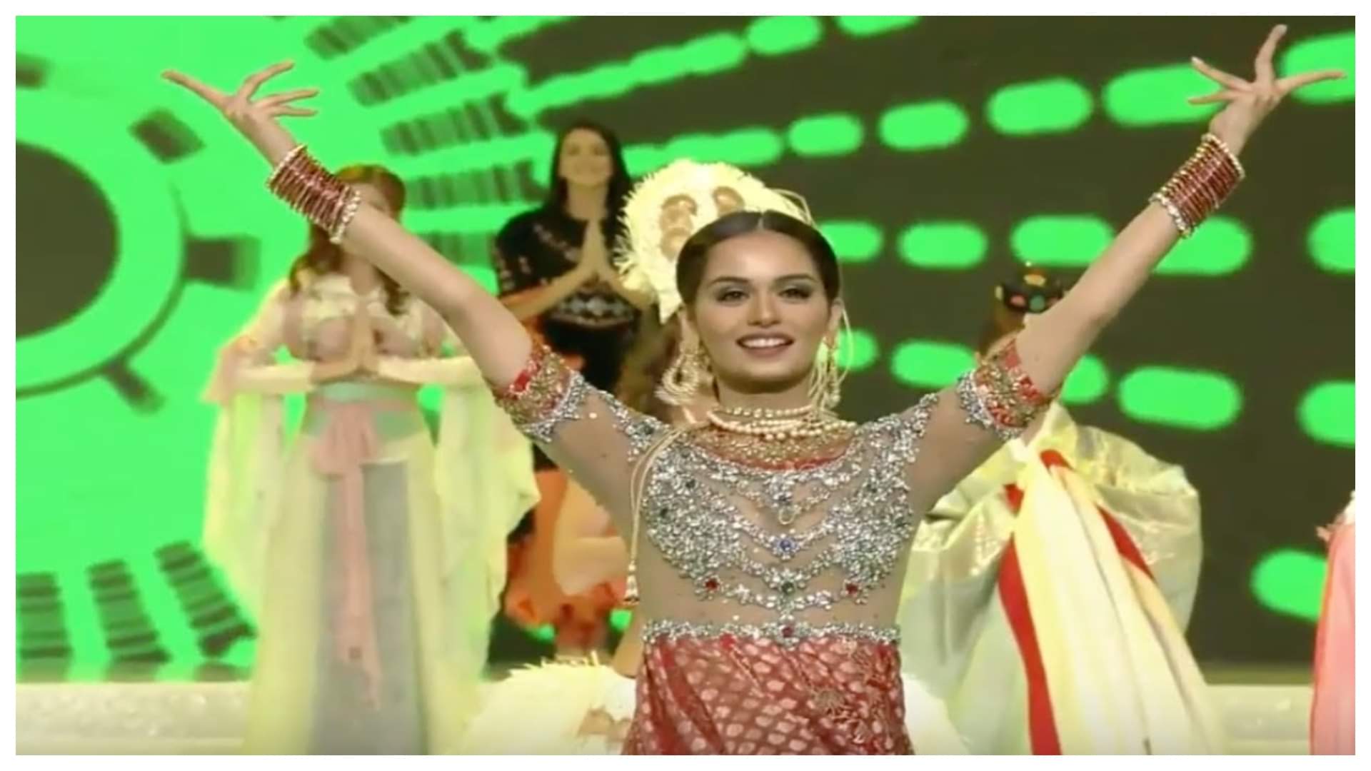 Actress model Manushi Chhillar learn many skills for Akshay Kumar historical movie Prithviraj now waiting for awards