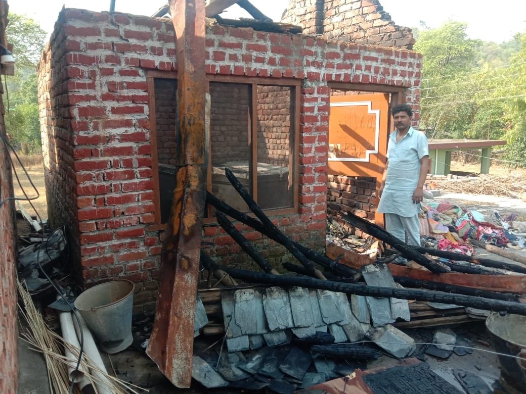 Kitchen ashes due to fire in Gram Panchayat Bela