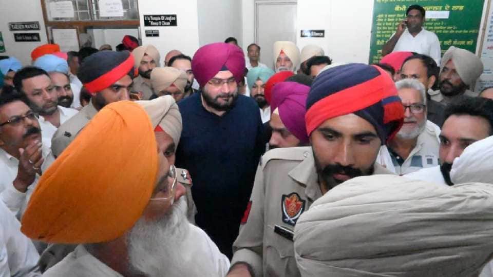 Know about routine of Navjot Singh Sidhu in Patiala jail