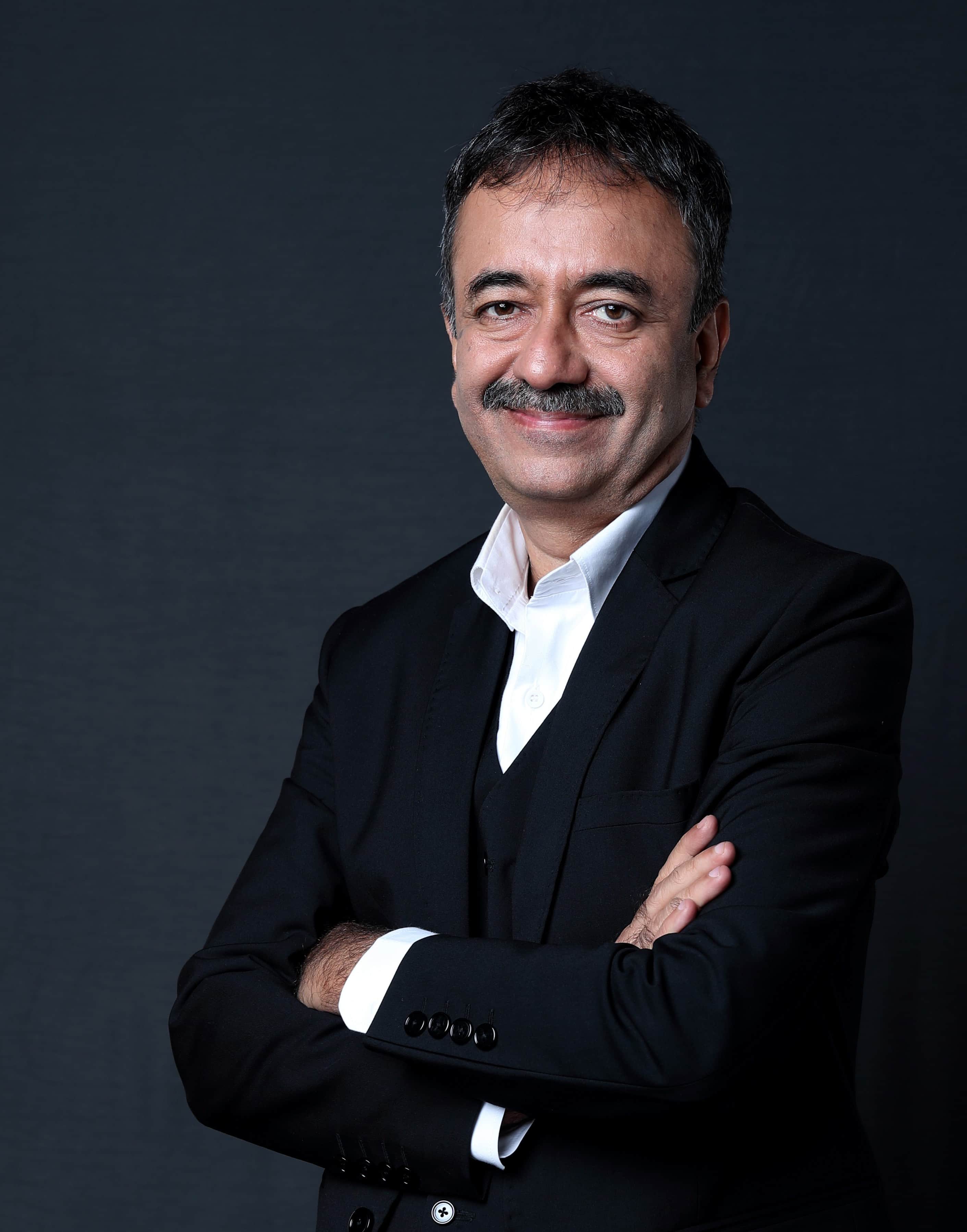 The Source: Now stories from every corner of the country will be sold in Hindi cinema Raju Hirani becomes the team leader of the bandits