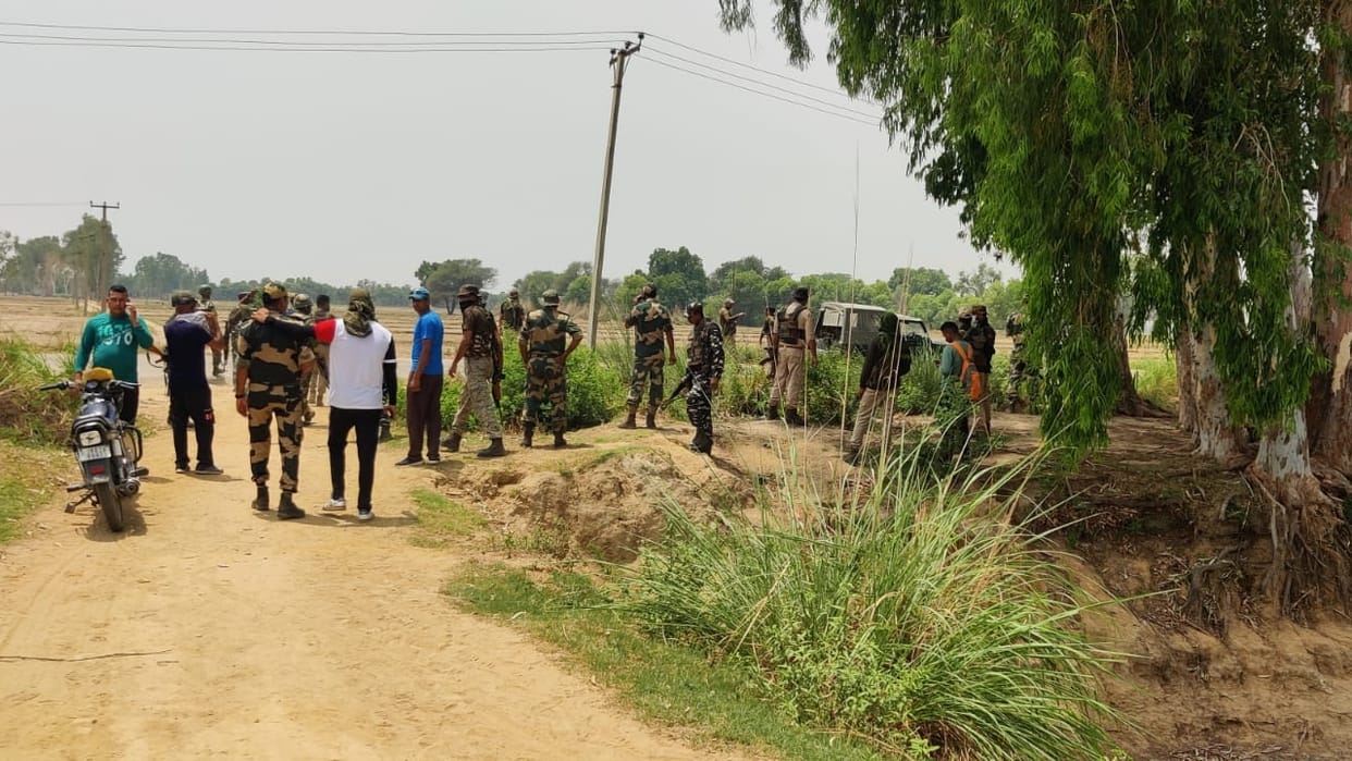 Suspected person arrested near International Border in Ramgarh sector samba jammu search operation continues