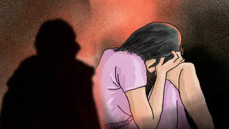 young man did sexual assault with three minor girls in Delhi