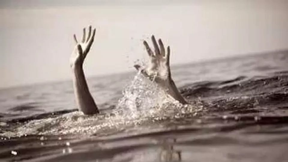 Hardoi: Before marriage girl troubled by dowry committed suicide