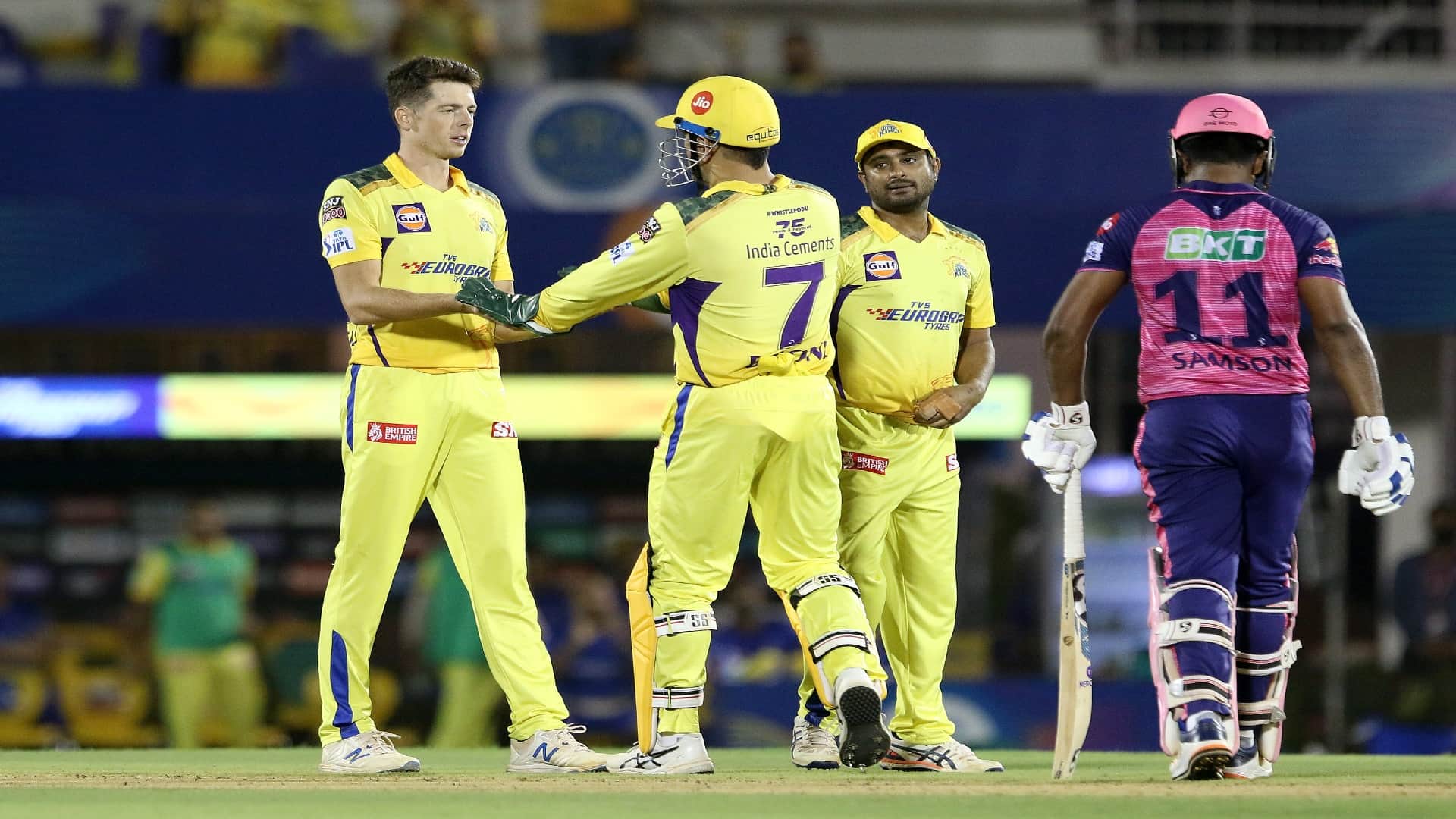 All teams retained players list for IPL 2023 before mini auction