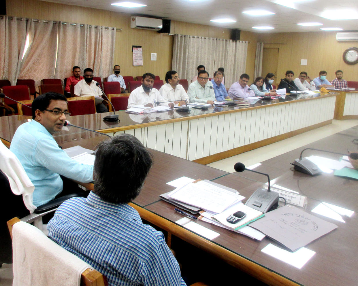 Divisional commissioner expressed displeasure in the review meeting of development works