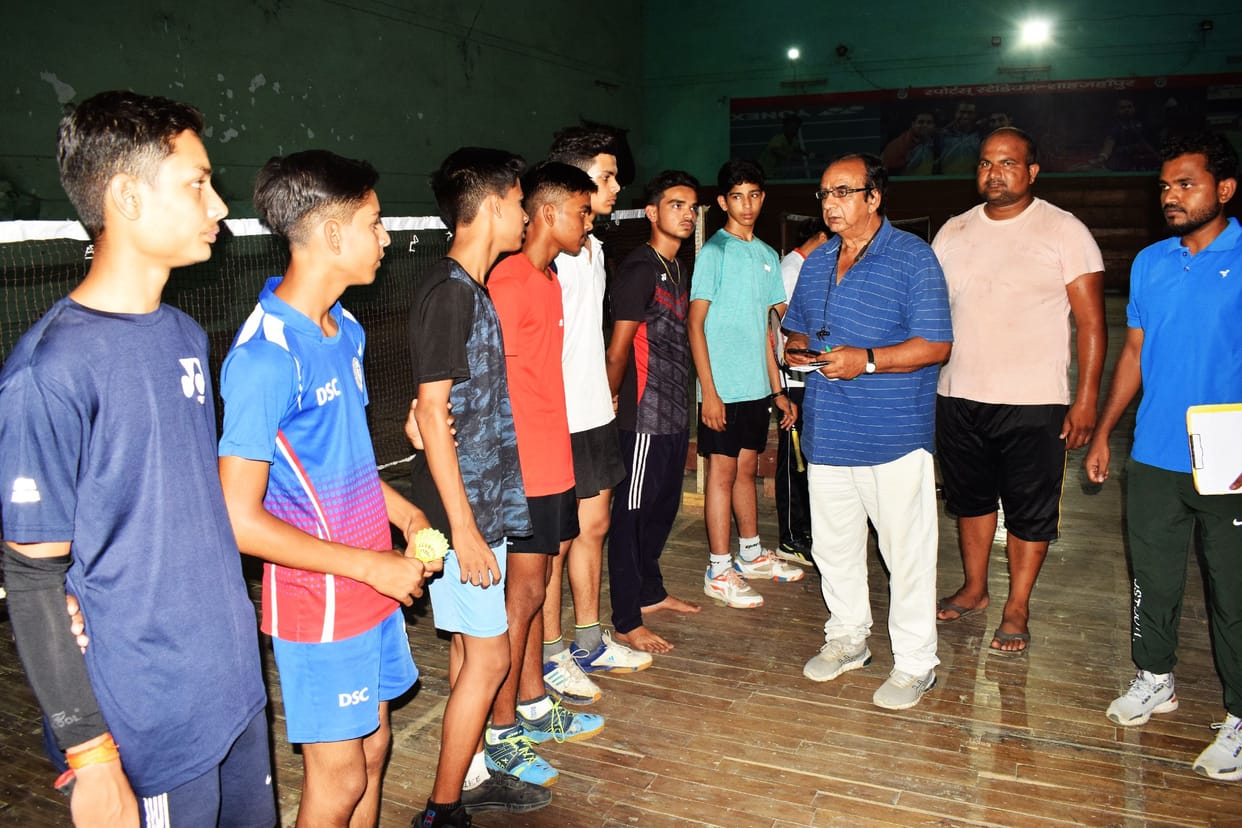Students of swimming and boxing did not reach, selection in badminton