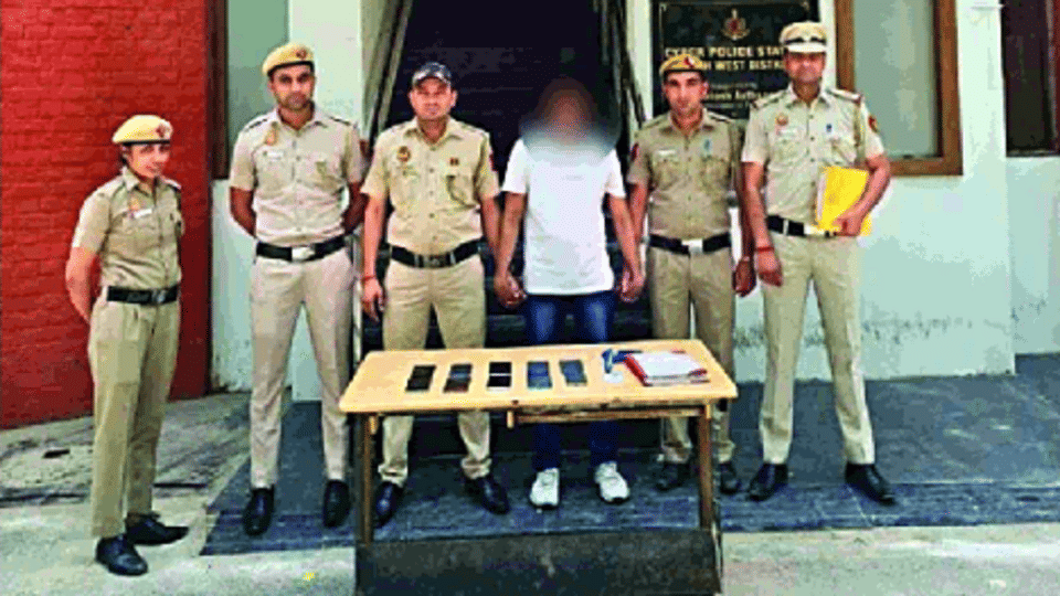 Delhi Cheating on the pretext of job in Telecom Company of Rajasthan eight accused including the kingpin arrested