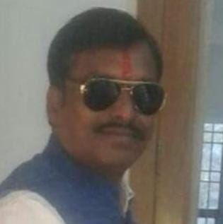 The body of a bullion trader who went out to do Takada was found in the car, was shot in the head