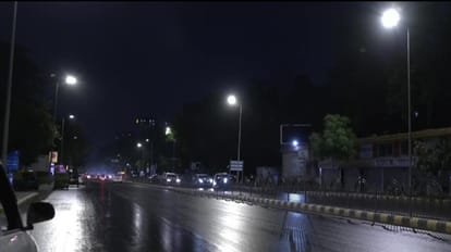 Delhi Weather: राजधानी में कल से बारिश के आसार, पांच दिन मौसम रहेगा कूल-कूल, चलेंगी तेज हवाएं delhi weather updates imd says rains in Delhi till 1 May