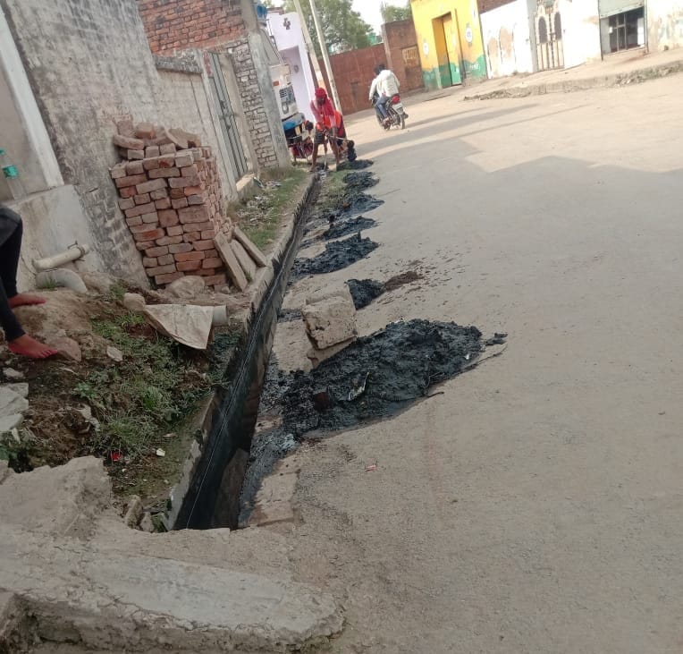 Hope the roads will not drown in the rain, cleaning of drains started