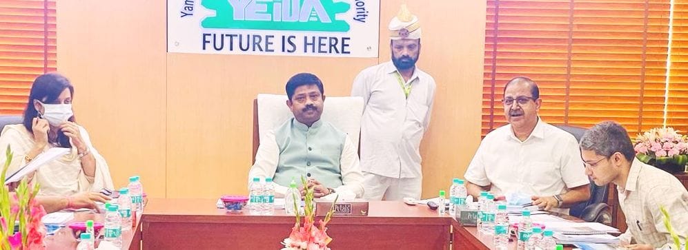 Order to distribute compensation to farmers in three months
