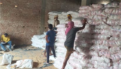 Action against Former Bahubali MLA Vijay Mishra ganga two houses of nephew Rahul mishra seized