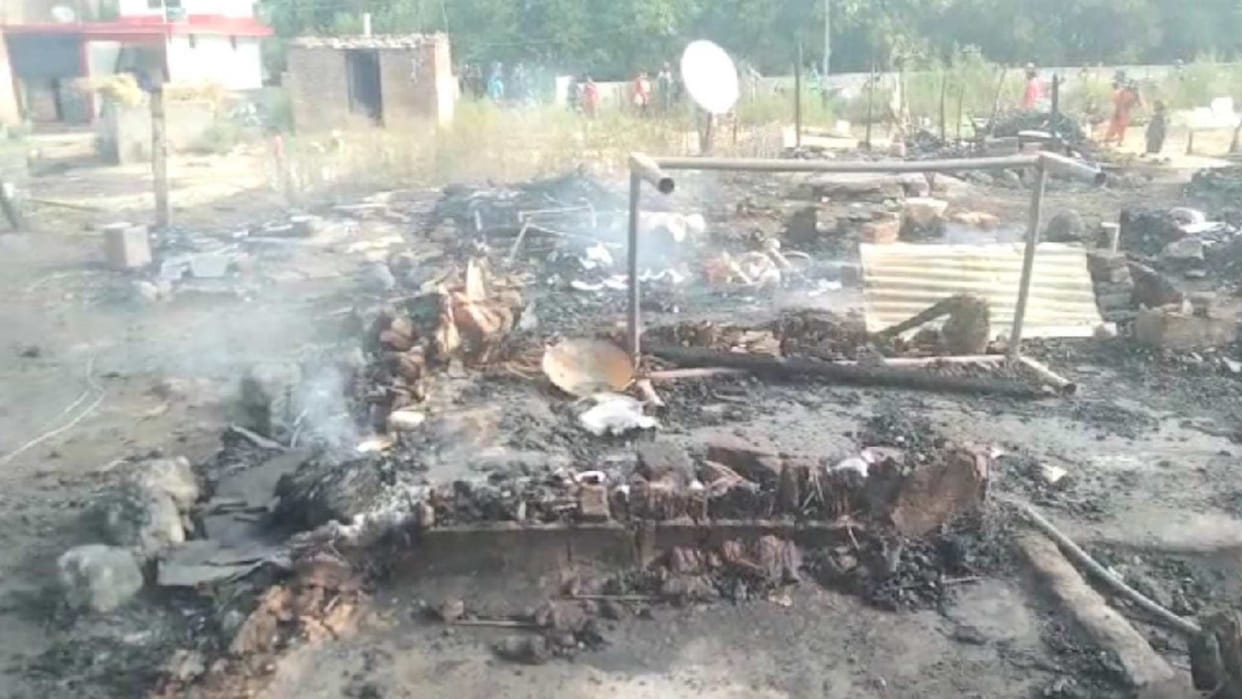 22 slums ashes in Himachal's Nalagarh, two workers scorched, cattle burnt alive