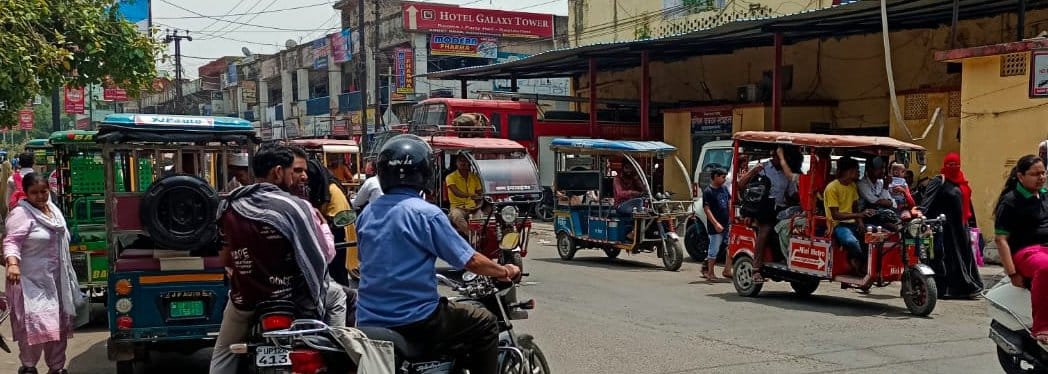 Three months passed, the route of e-rickshaws could not be decided