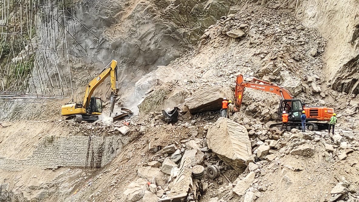 Ramban Tunnel Collapse Another body found from the rubble in Ramban Tunnel eight still missing searching operation continues