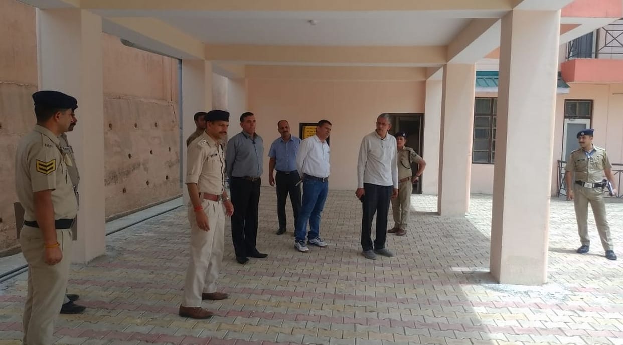 IG Himanshu Mishra inspected Renukaji police station