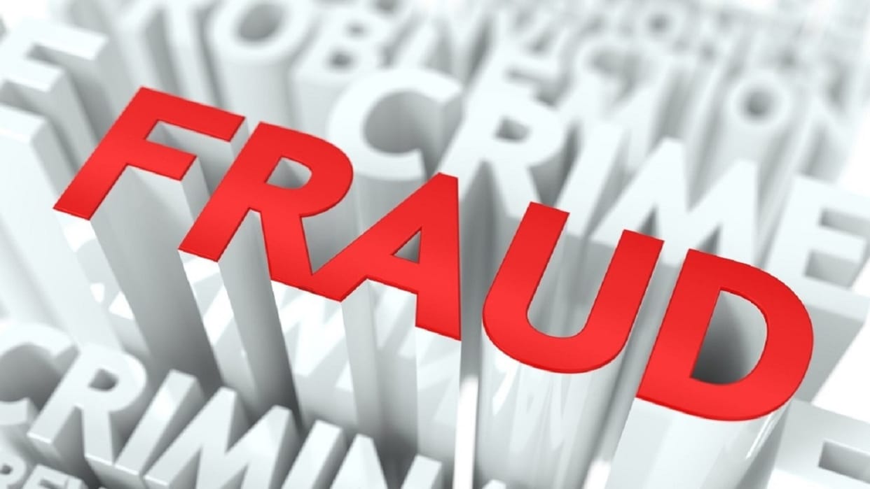 A couple fraudulently got a house in their name in Gurugram DLF Phase II