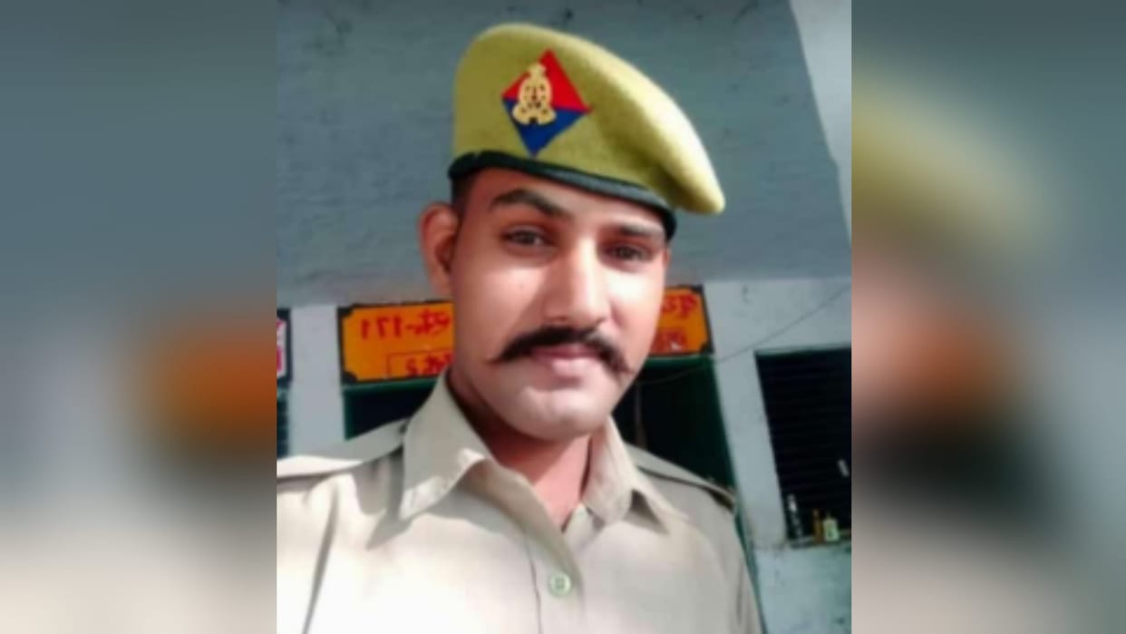 Accident: constable dies after colliding with fallen tree in storm, returning home from Moradabad