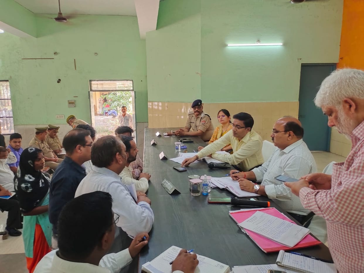 Seeing the mess in the block, the Divisional Commissioner, BDO suspended