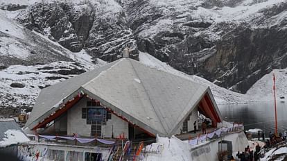 Chardham Yatra 2023: Governor Gurmeet singh Holds meeting about yatra preparation