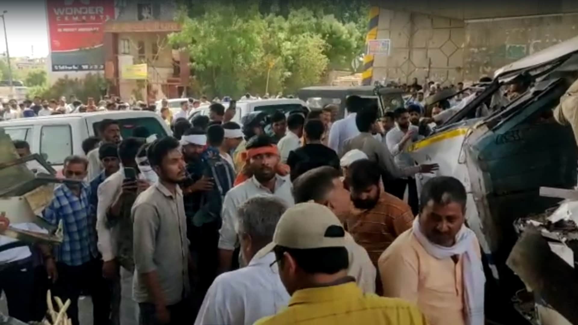 One killed in roadways bus and trailer collision in Ajmer