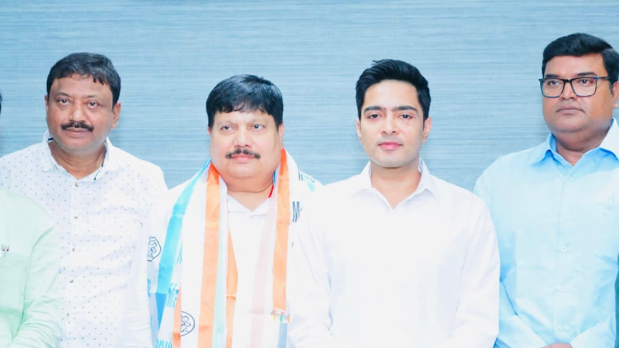 West Bengal News: BJP vice-president and MP Arjun Singh likely to join TMC