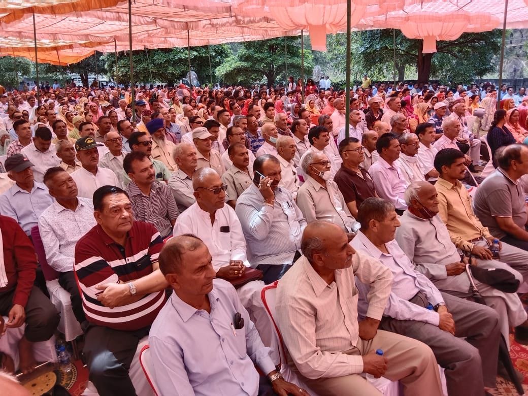 Ex-servicemen honored with a memento in Barsar
