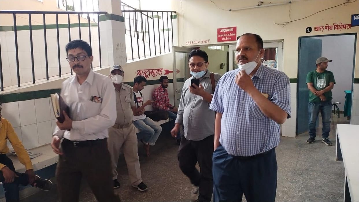 Four Workers Absent In SDM Inspection