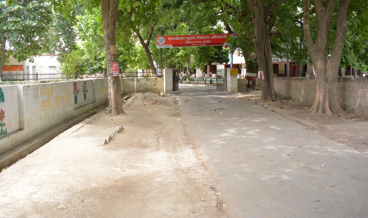 hardoi news,City roads will become a pond in the rain