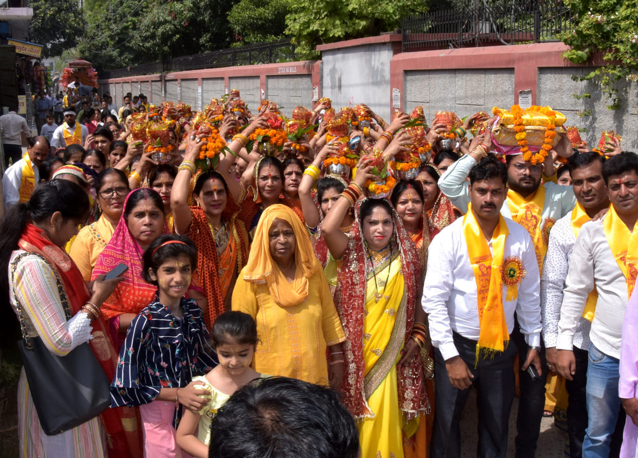 Beginning of Shrimad Bhagwat Katha with Kalash Yatra