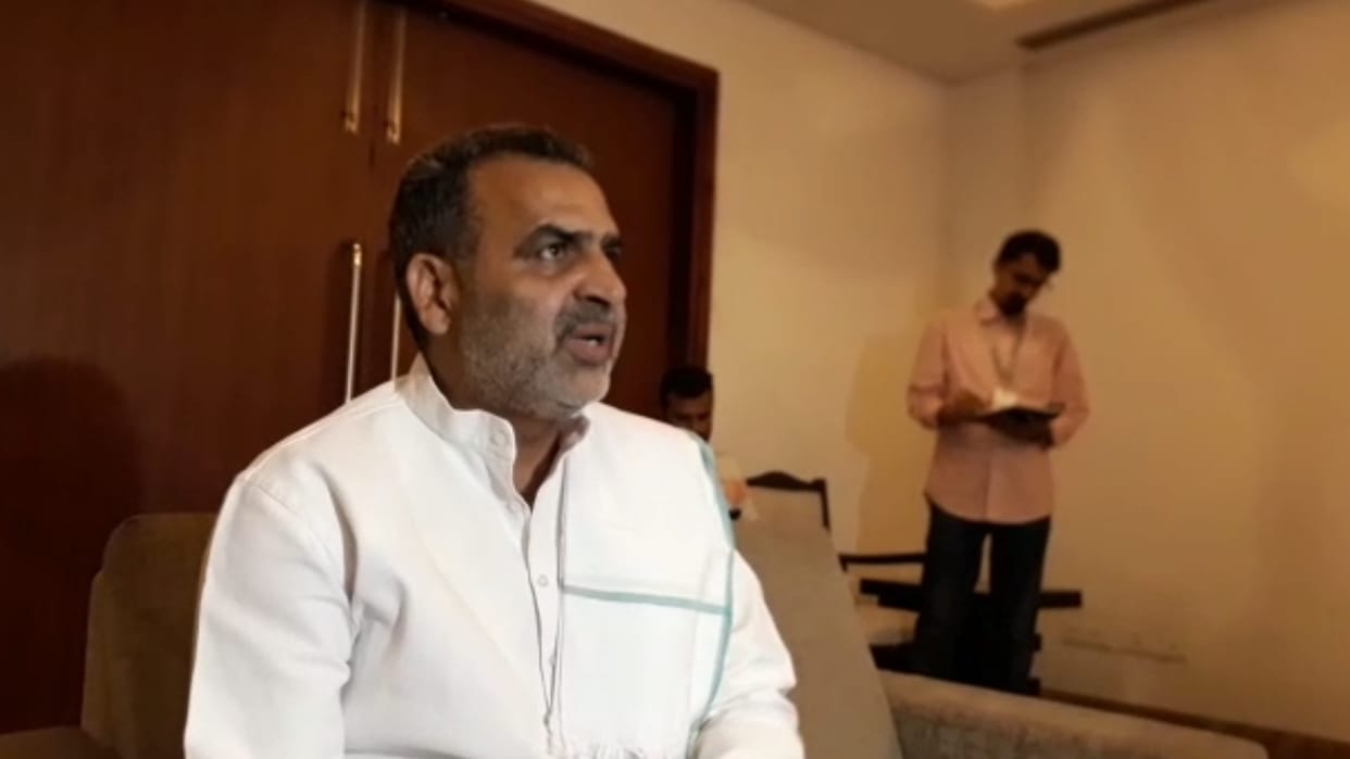 Agniveer Recruitment: Relatives of the deceased youth opposed Minister Sanjeev Balyan in Meerut