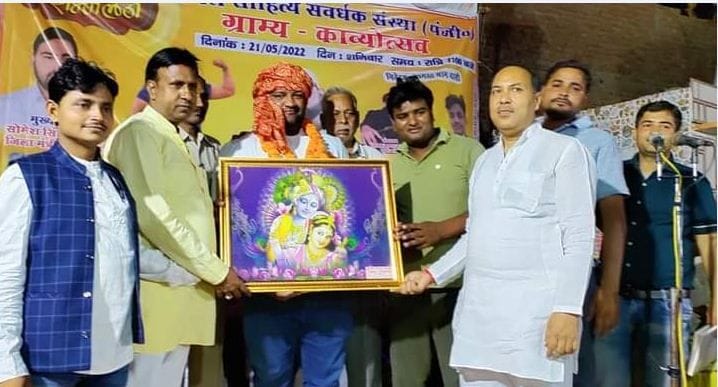 Hathras: If you become a mirror, you will be groomed, life will be done in your name...