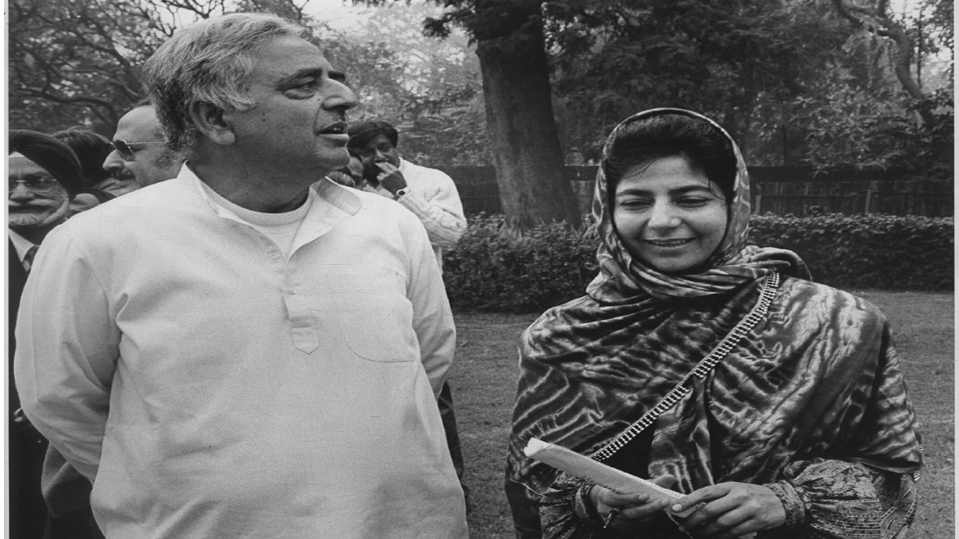 Former Chief Minister Mehbooba Mufti Birthday Special Know About her Life Interesting Facts News in Hindi