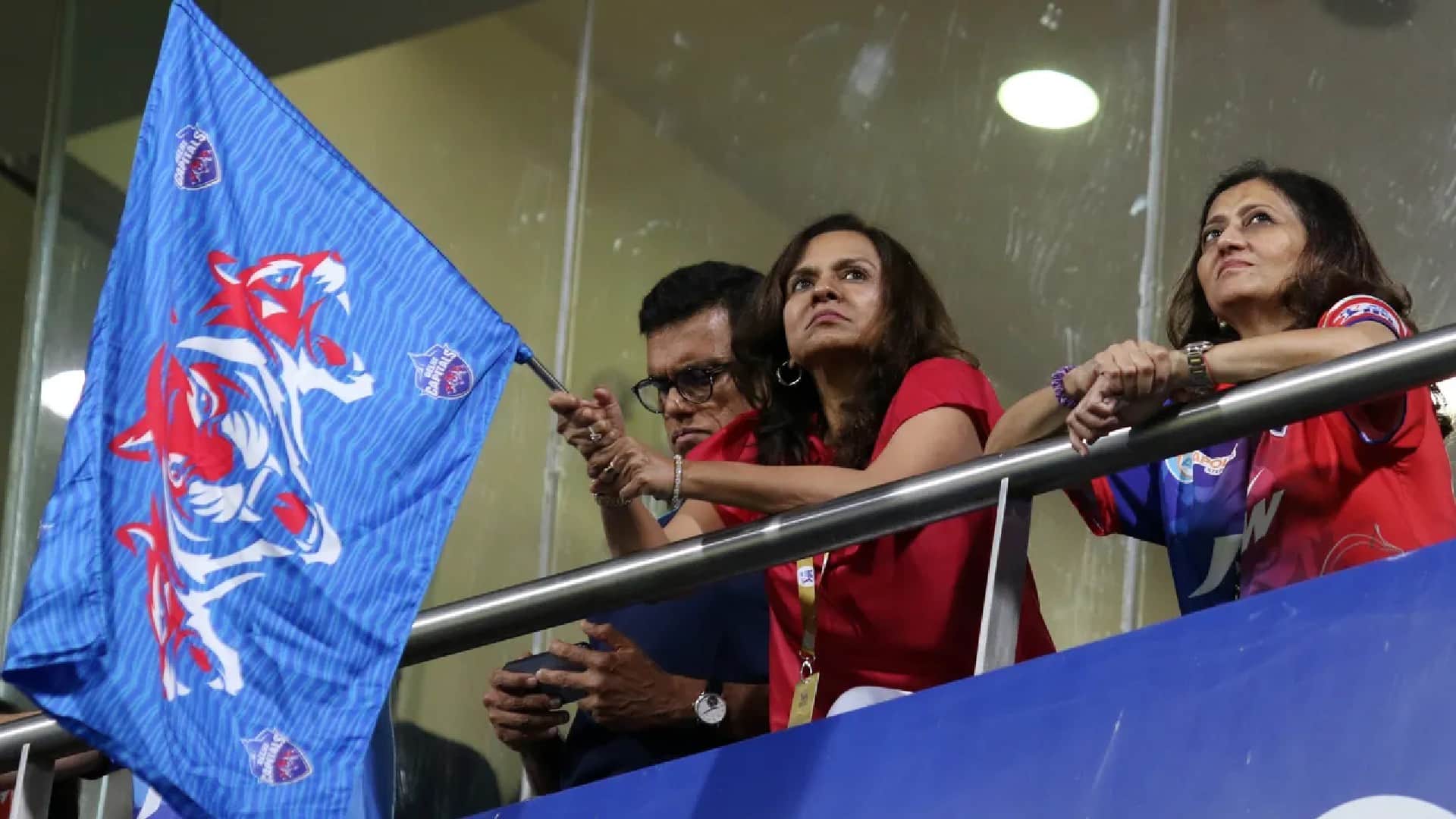 IPL 2022 MI vs DC Match 69 Highlights in Hindi  sara tendulkar steals show