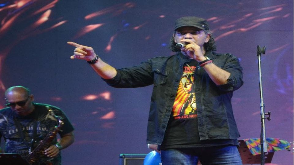 Bollywood playback singer Mohit Chauhan performed at Hunar Haat in Agra