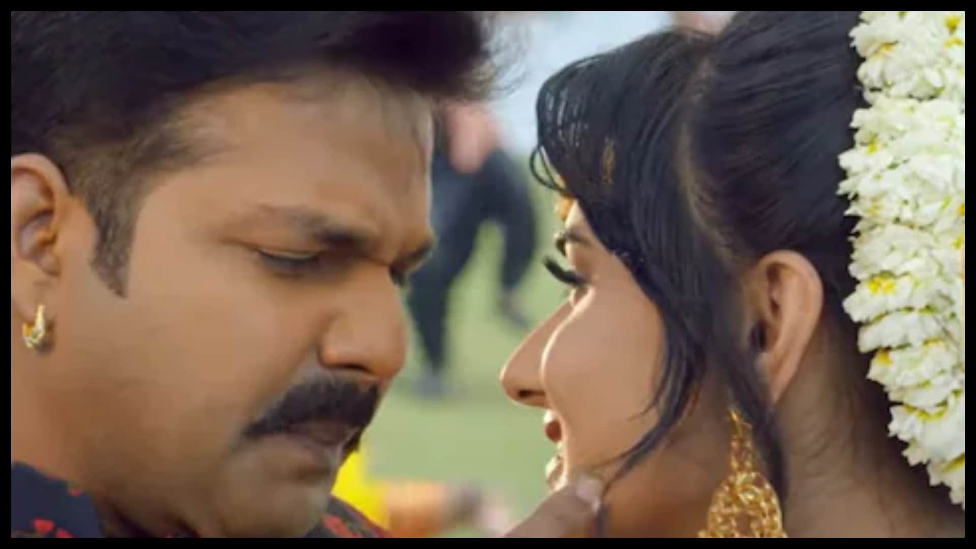 Pawan Singh: Bhojpuri Star singer released his new song bindiya lilar ke with actress garima parihar from movie mera bharat mahan hai