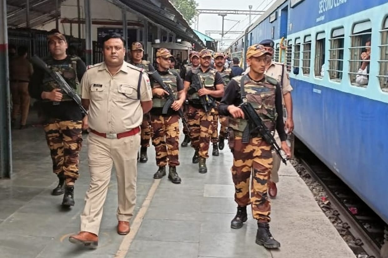 Indian Railway RPF arrested more than seven thousand people for Traveling in women coaches