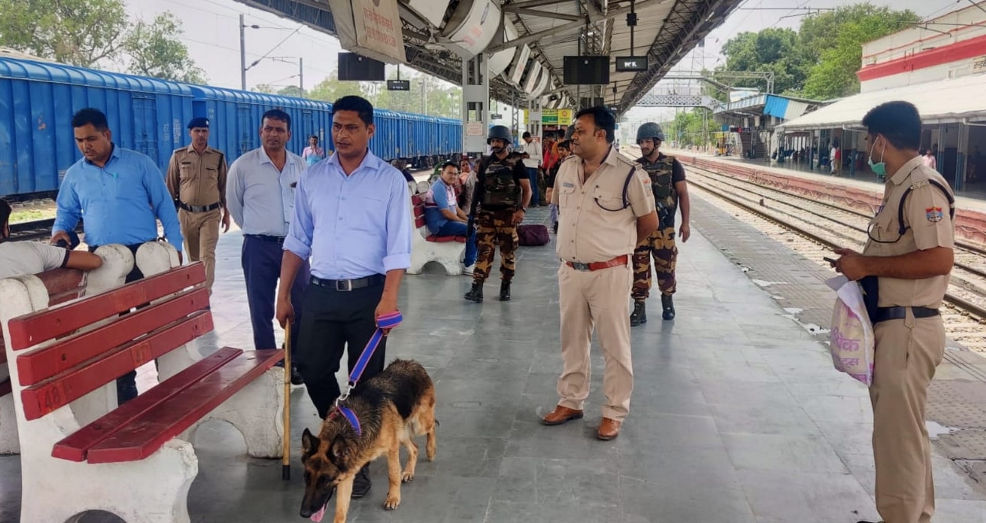 ATS and RPF launched checking campaign after threat to blow up Roorkee railway station