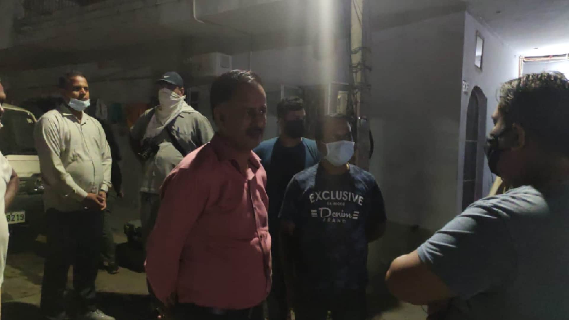 suicide in delhi Woman and two daughters commit suicide in Delhi suicide note found