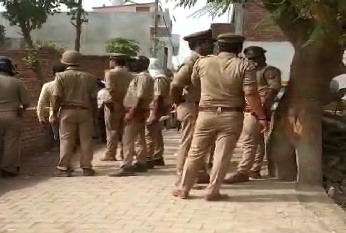 Attack on revenue and police team in varanasi that went to get possession of land heavy force deployed after outrage