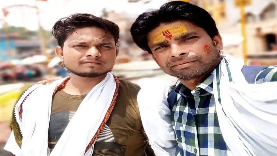 Varanasi Boat Accident three friends of tundla drowned in ganga river
