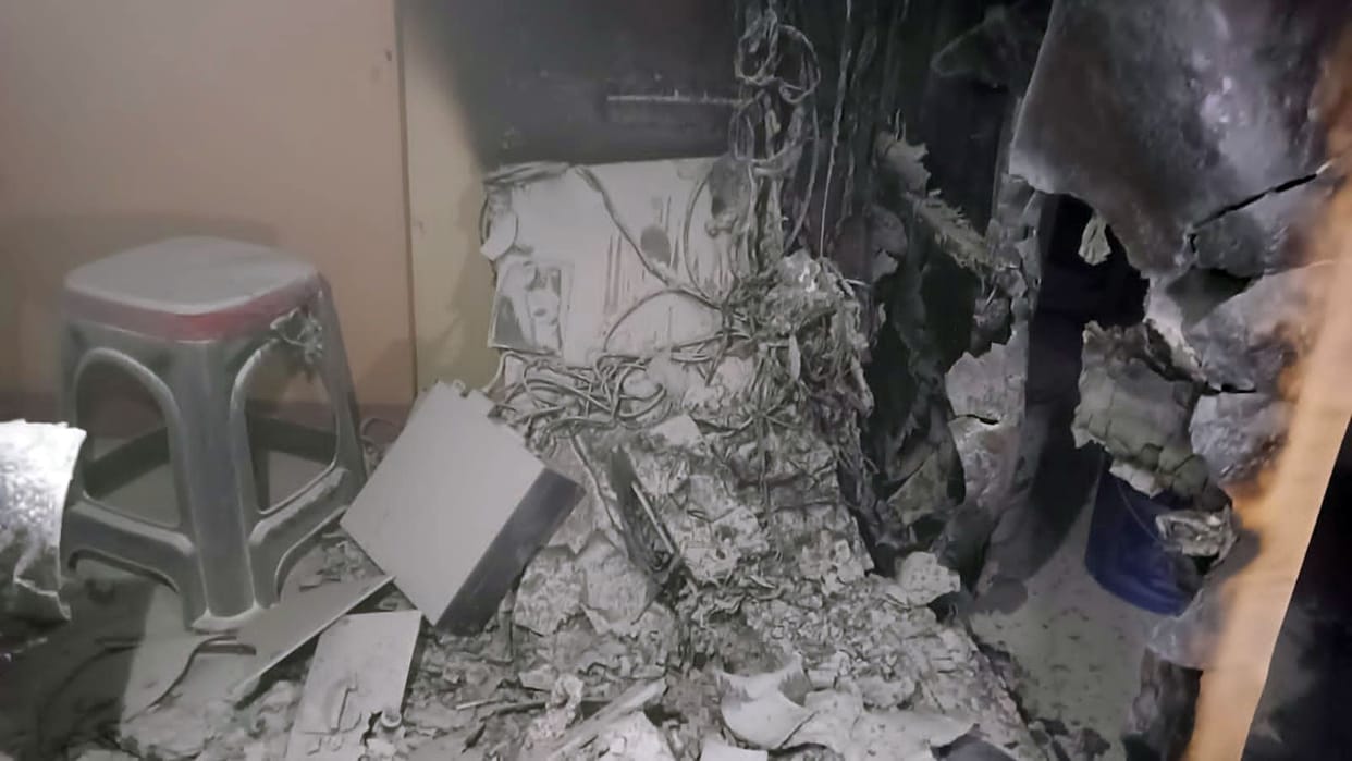 hardoi news,Bank's server system caught fire, work stalled