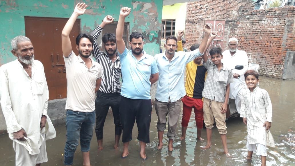 Villagers upset due to water logging of dirty water