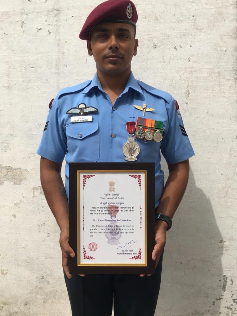 Garud Commando Durganand got Jeevan Rakshak Medal